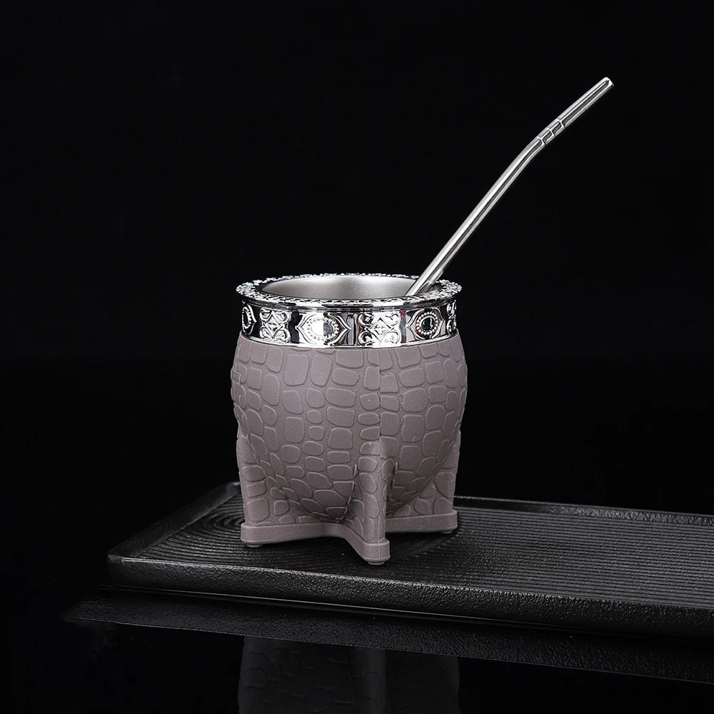 Mate de Cuero Artesanal 180ml con Bombilla | Estilo Argentina y Uruguay
